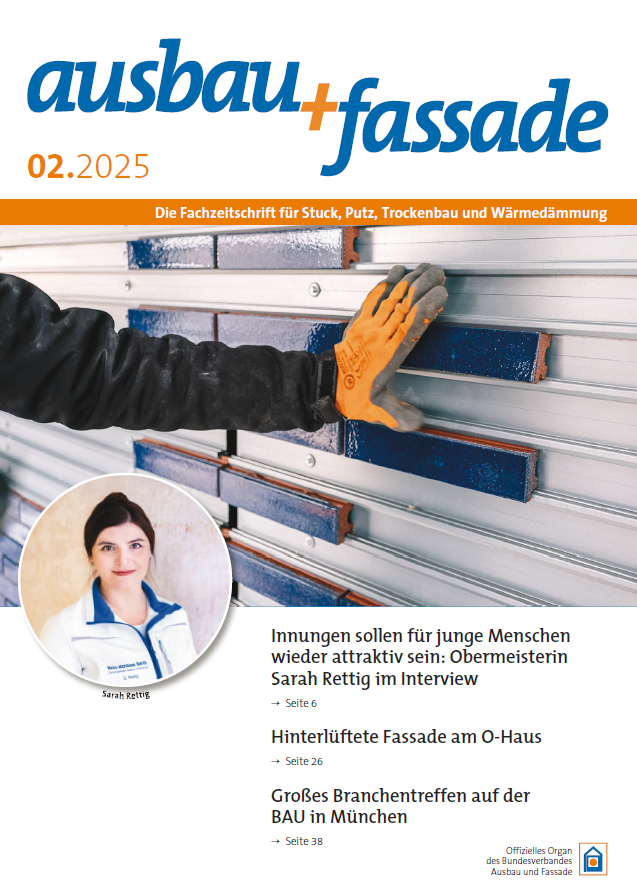 Hans-Hermann Hürth erhält Urkunde zum Betreibsjubiläum